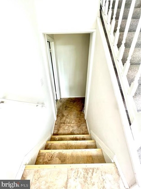 7832 Citadel Dr, Severn MD 21144-1513 exterior