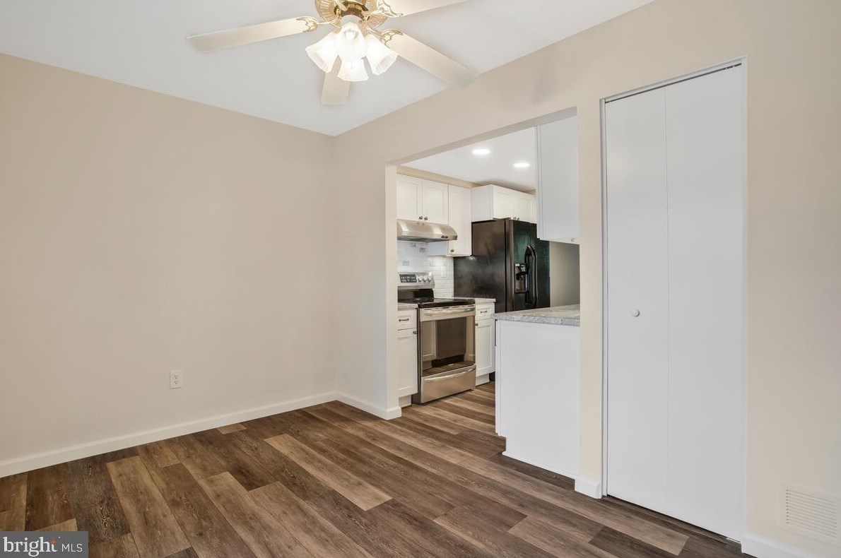 1776 Sharwood Pl, Crofton MD 21114-1925 exterior