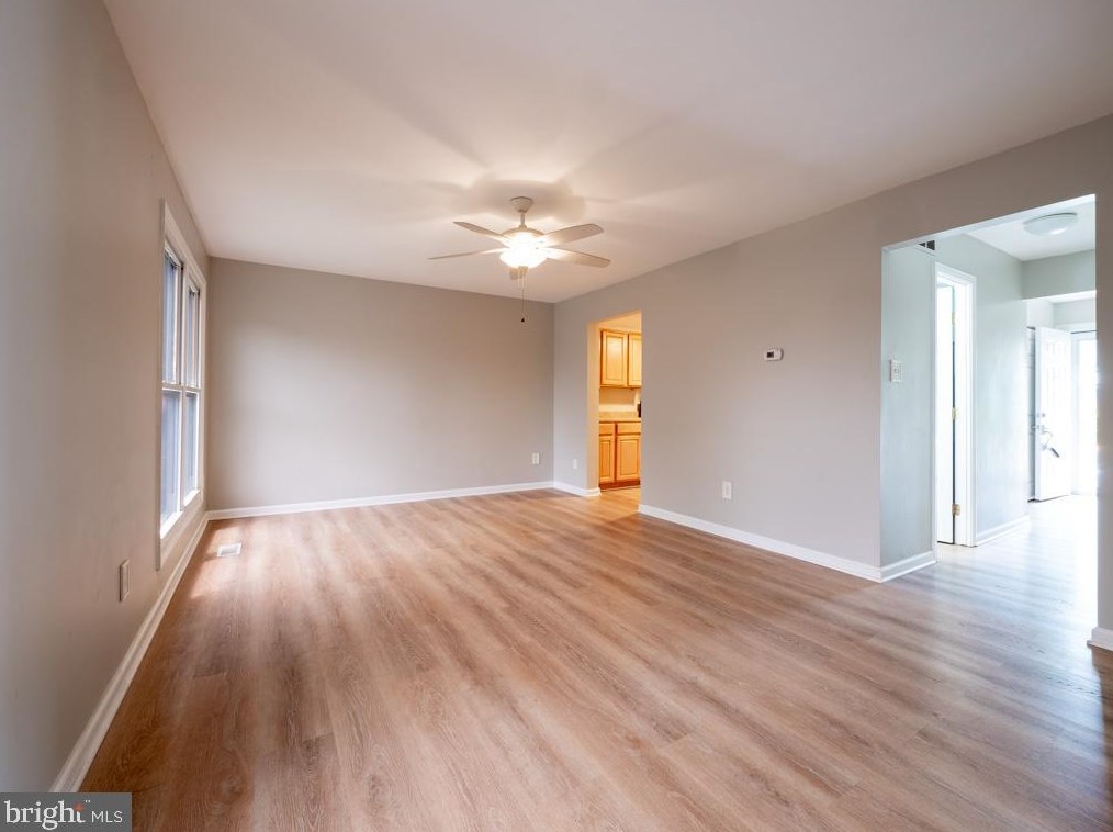 1633 New Windsor Ct, Crofton MD 21114-1734 exterior