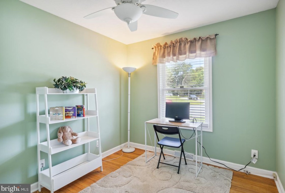 8256 Riviera Dr, Severn MD  21144-2429 exterior