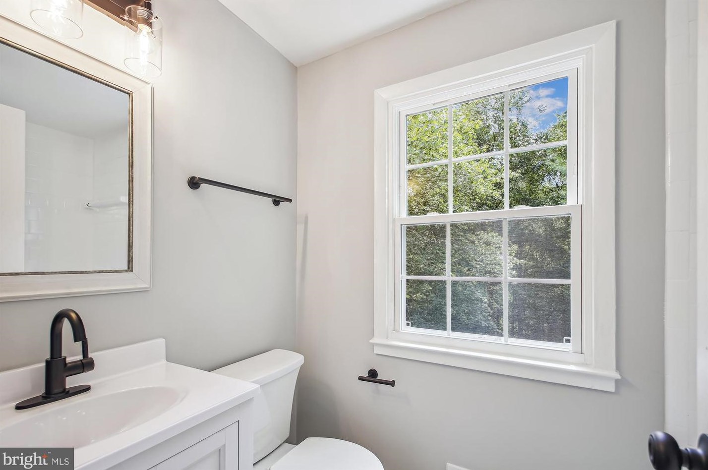 1842 Sharwood Pl, Crofton MD 21114-1949 exterior