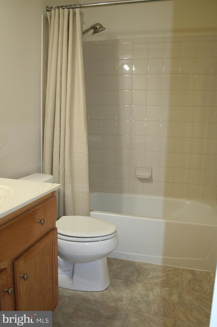 8304 Jennel Ct, Severn MD  21144-2940 exterior