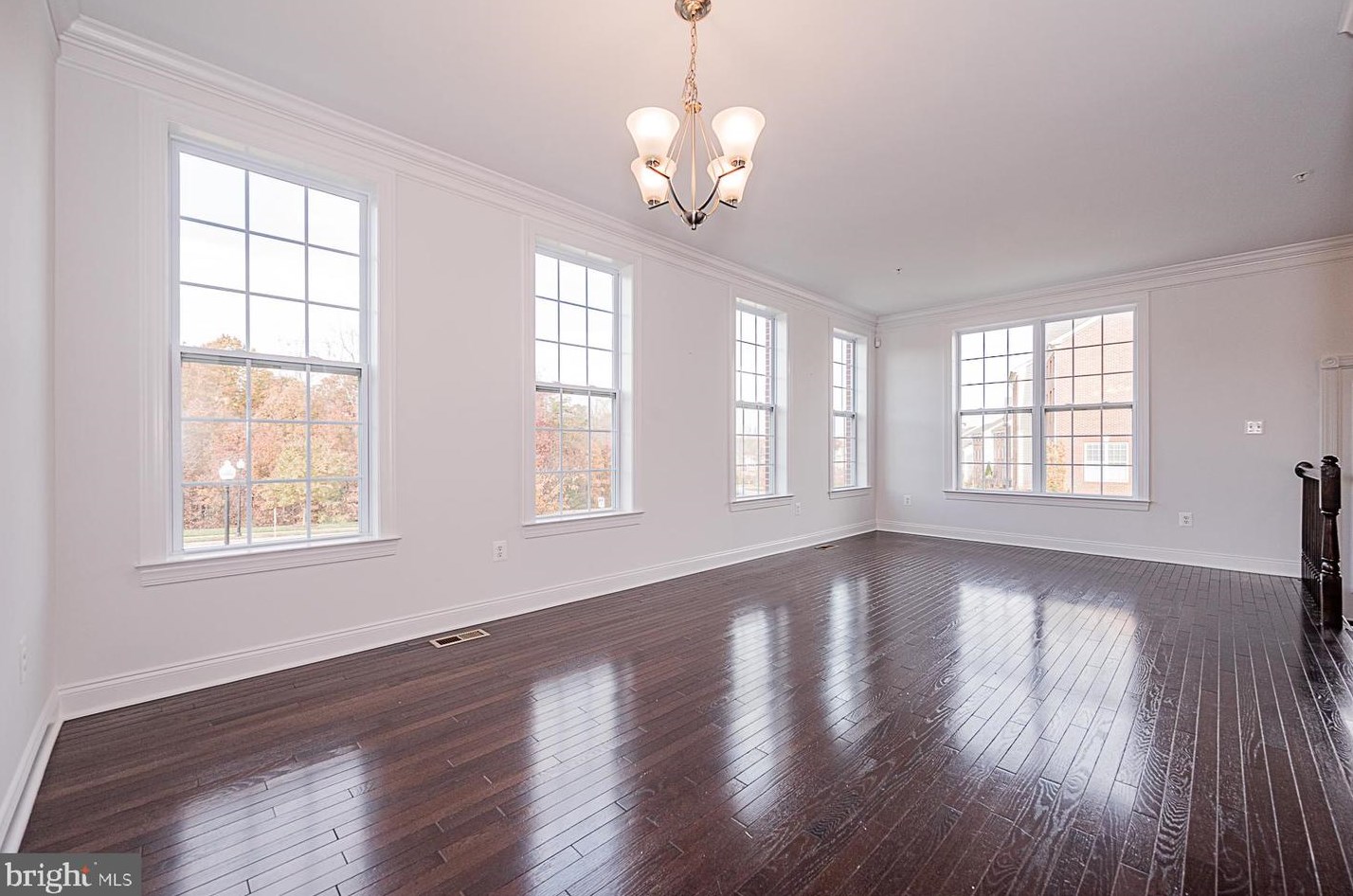 7646 Elmcrest Rd, Baltimore, MD 21076-1873