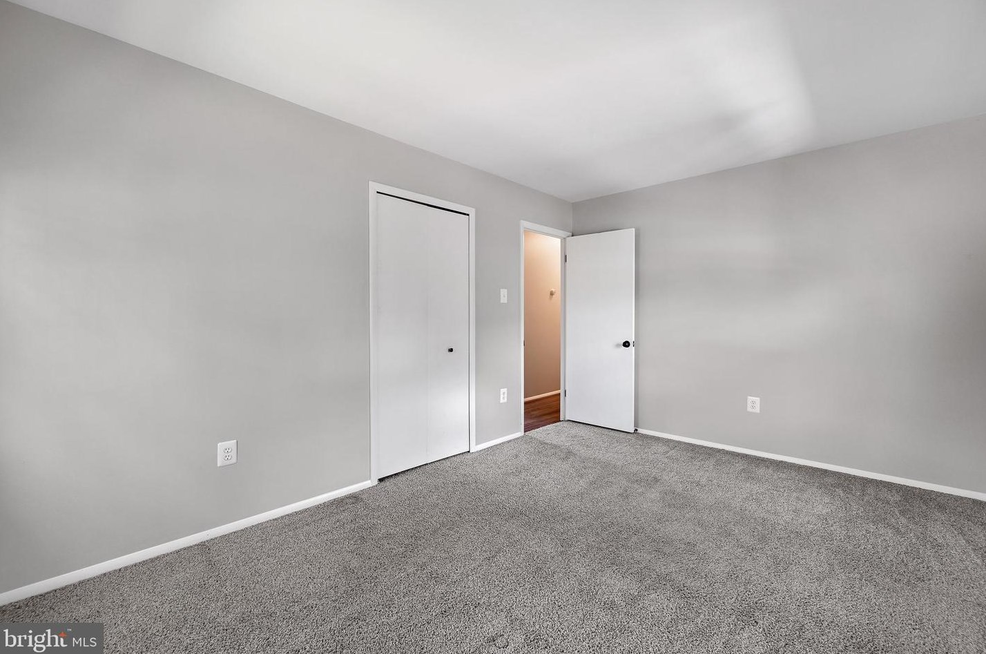 1936 Foxhound Ct, Severn MD 21144-1422 exterior