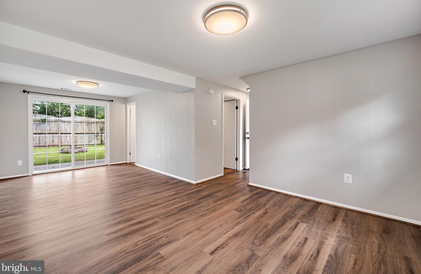 1936 Foxhound Ct, Severn MD 21144-1422 exterior