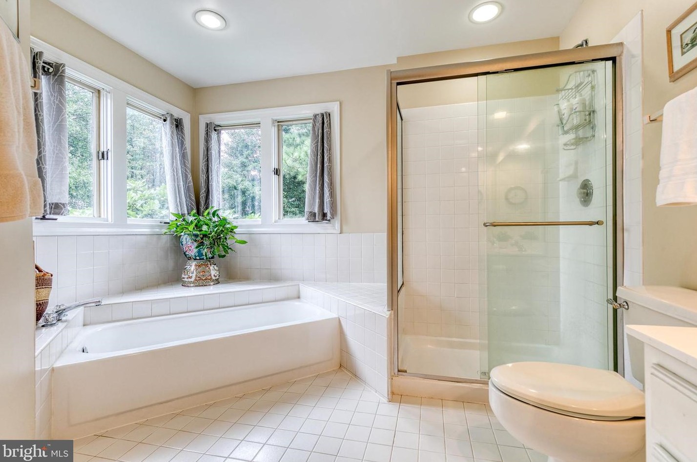 1141 Charing Cross Dr, Crofton MD 21114-1358 exterior