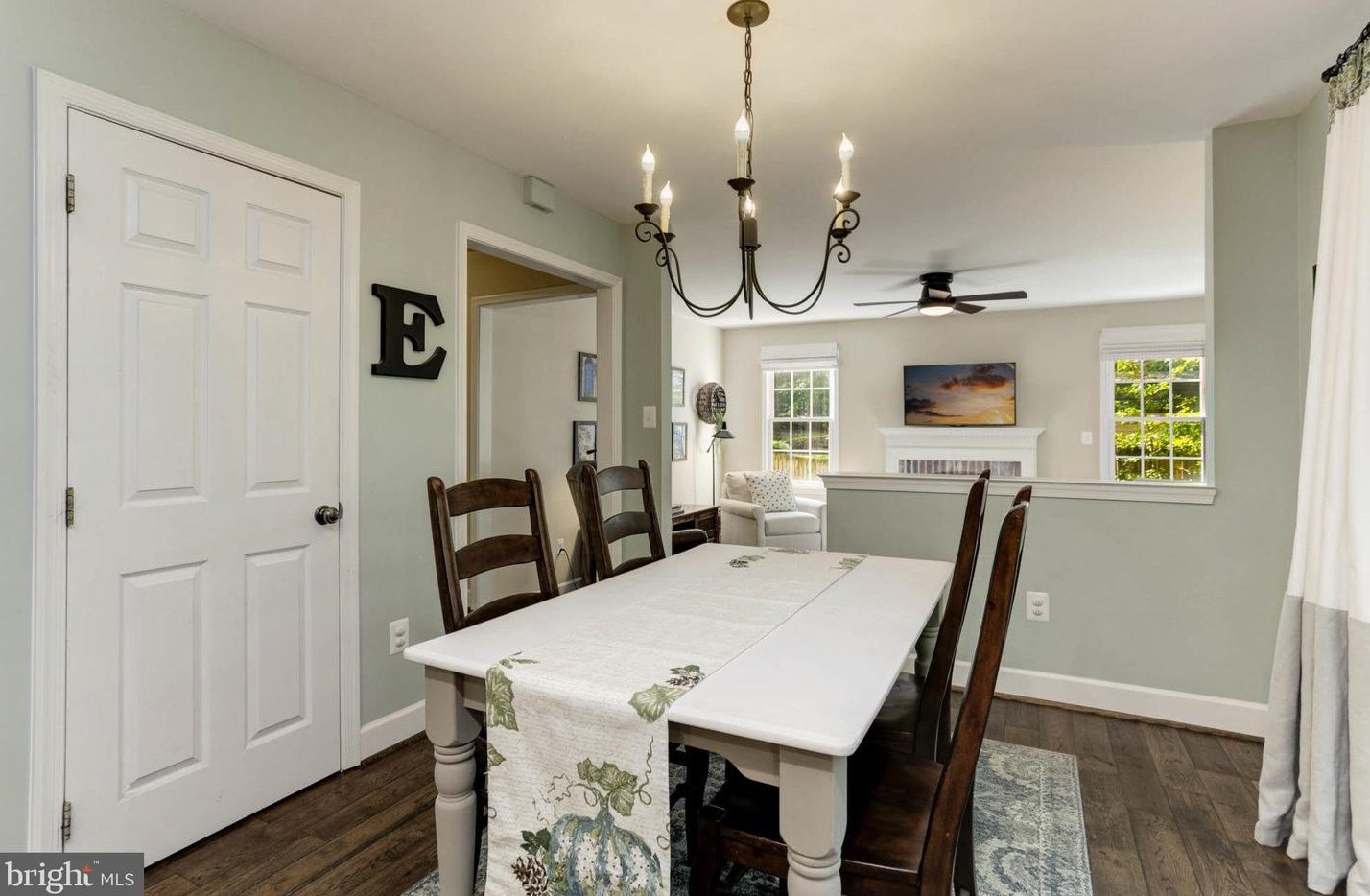 1765 Rochester St, Crofton MD 21114-2611 exterior