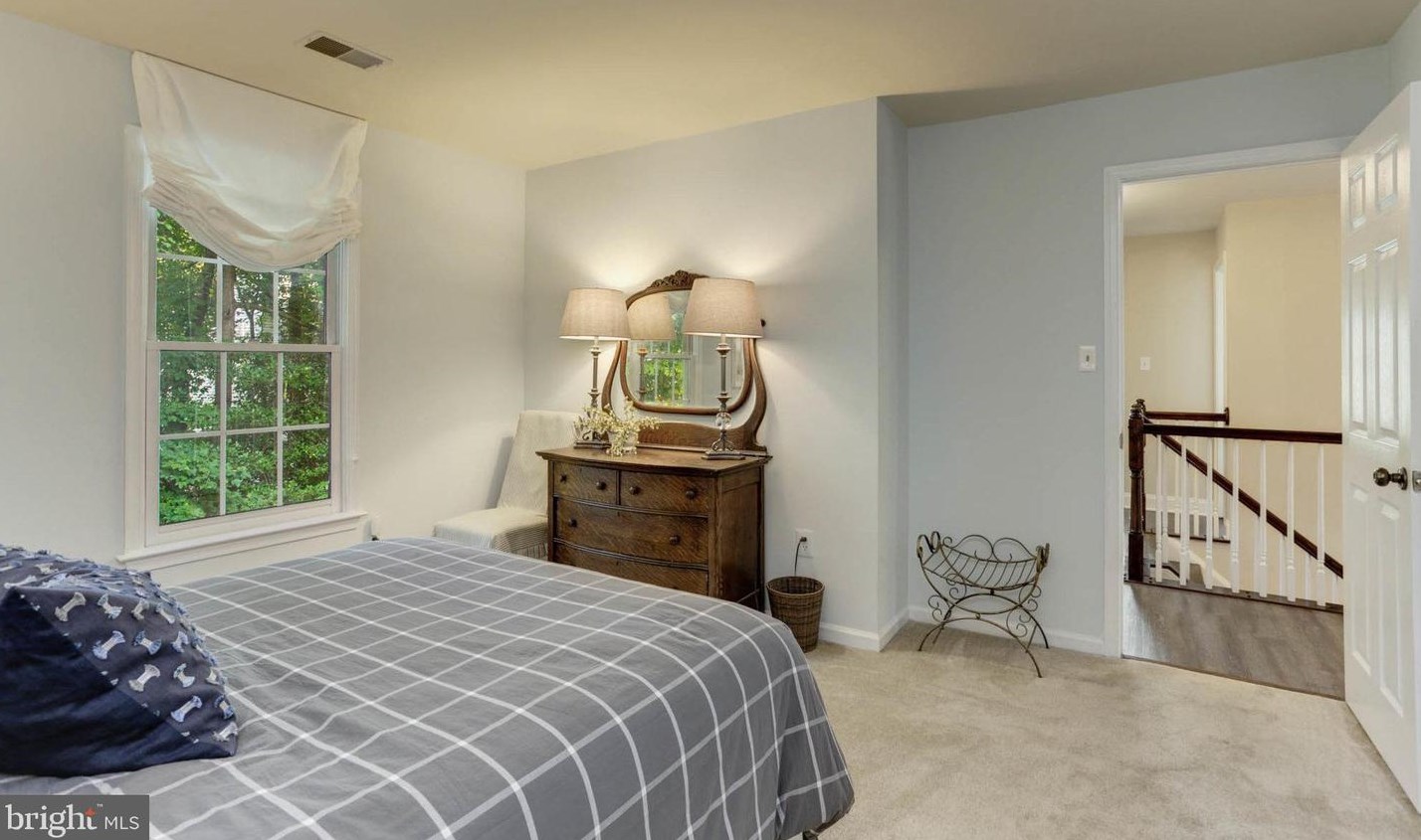 1765 Rochester St, Crofton MD 21114-2611 exterior