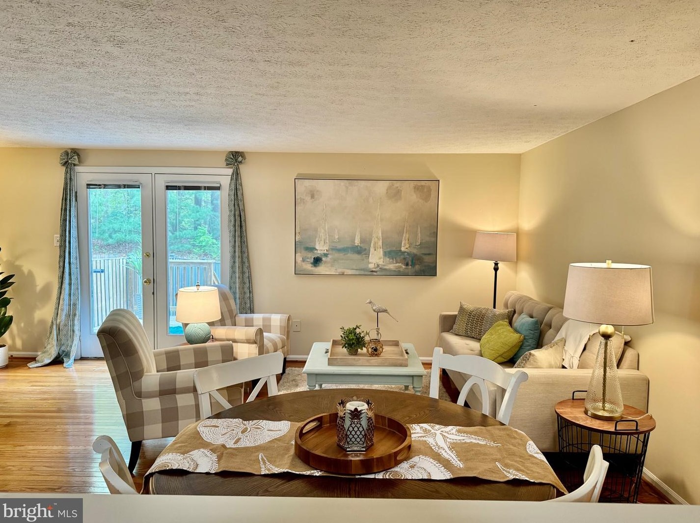 2557 Log Ml Ct, Crofton MD 21114-1860 exterior