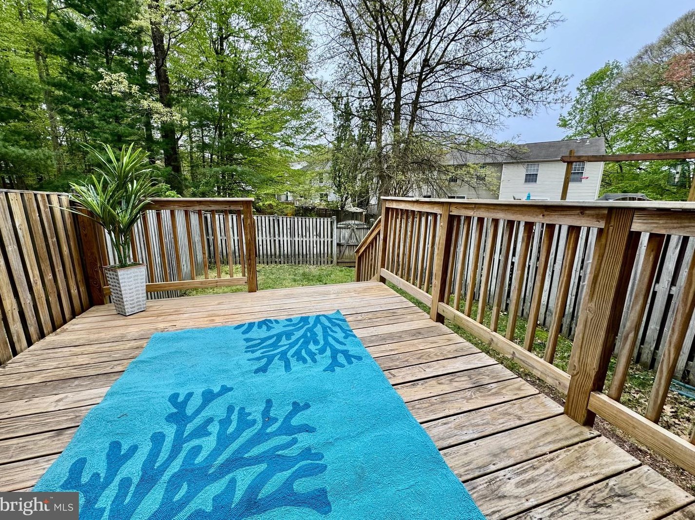 2557 Log Ml Ct, Crofton MD 21114-1860 exterior