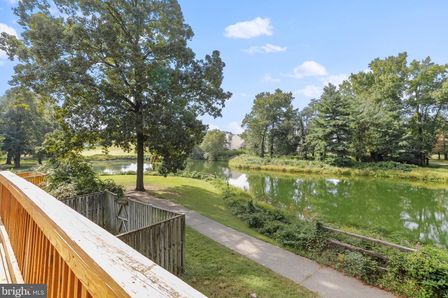 1538 Falstone Ln, Crofton MD 21114-1669 exterior