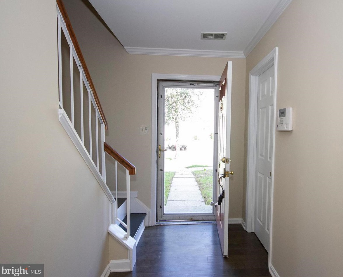 2548 Ambling Cir, Crofton MD  21114-2709 exterior