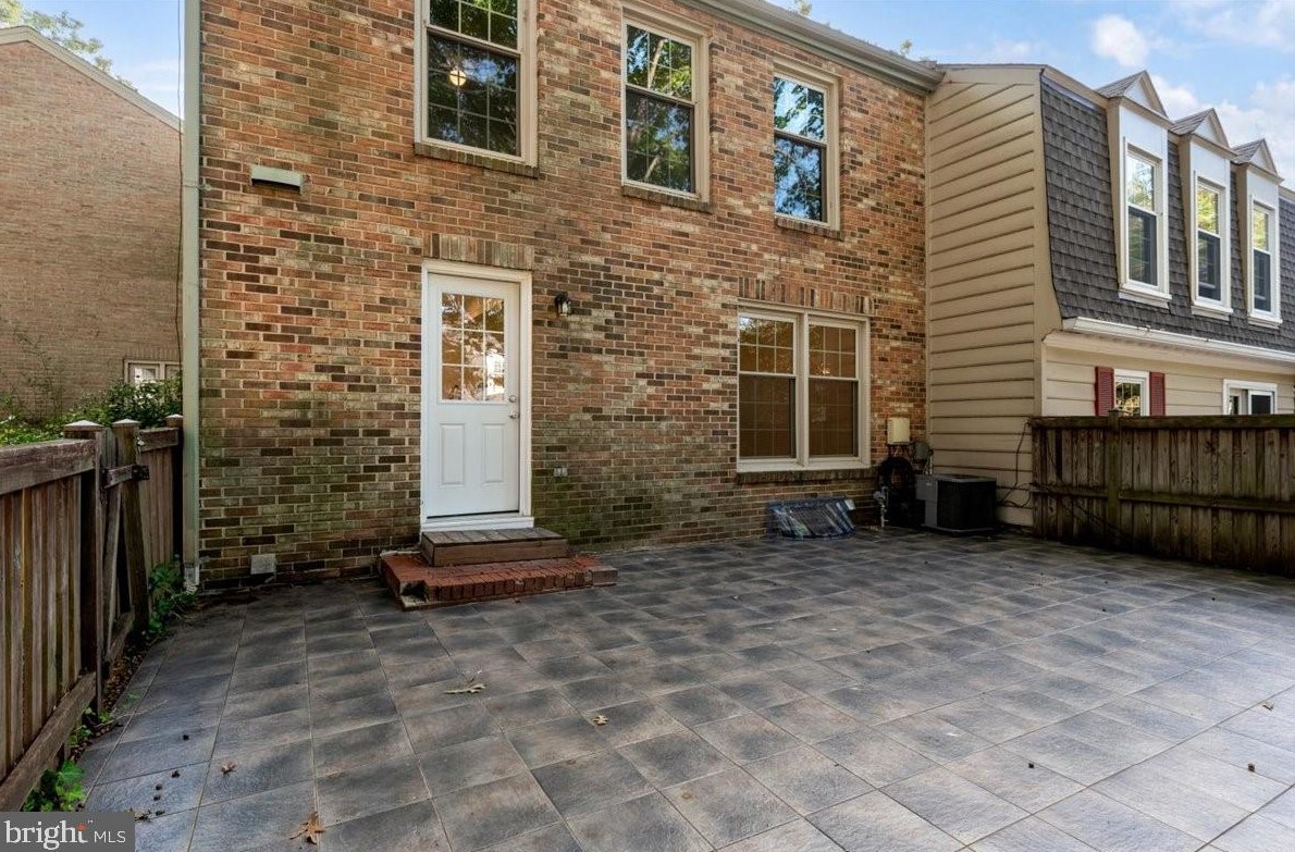 1707 Dryden Way, Crofton MD 21114-1413 exterior