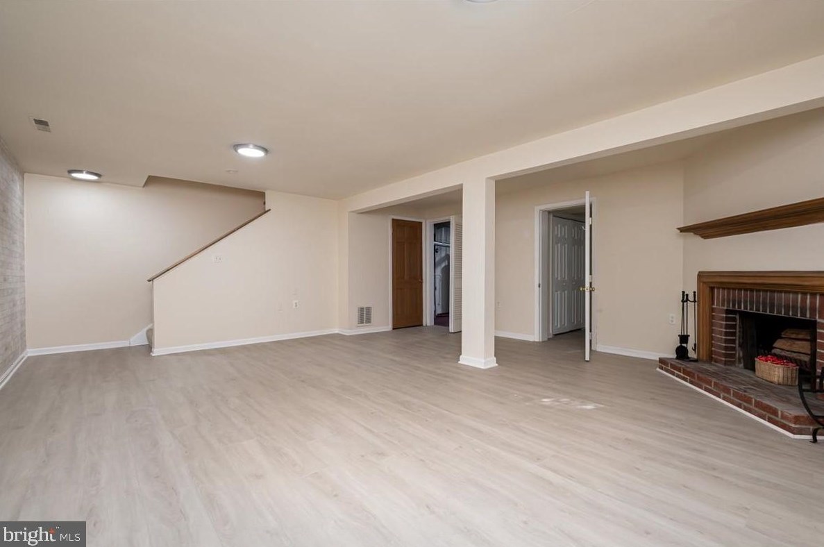 1707 Dryden Way, Crofton MD 21114-1413 exterior