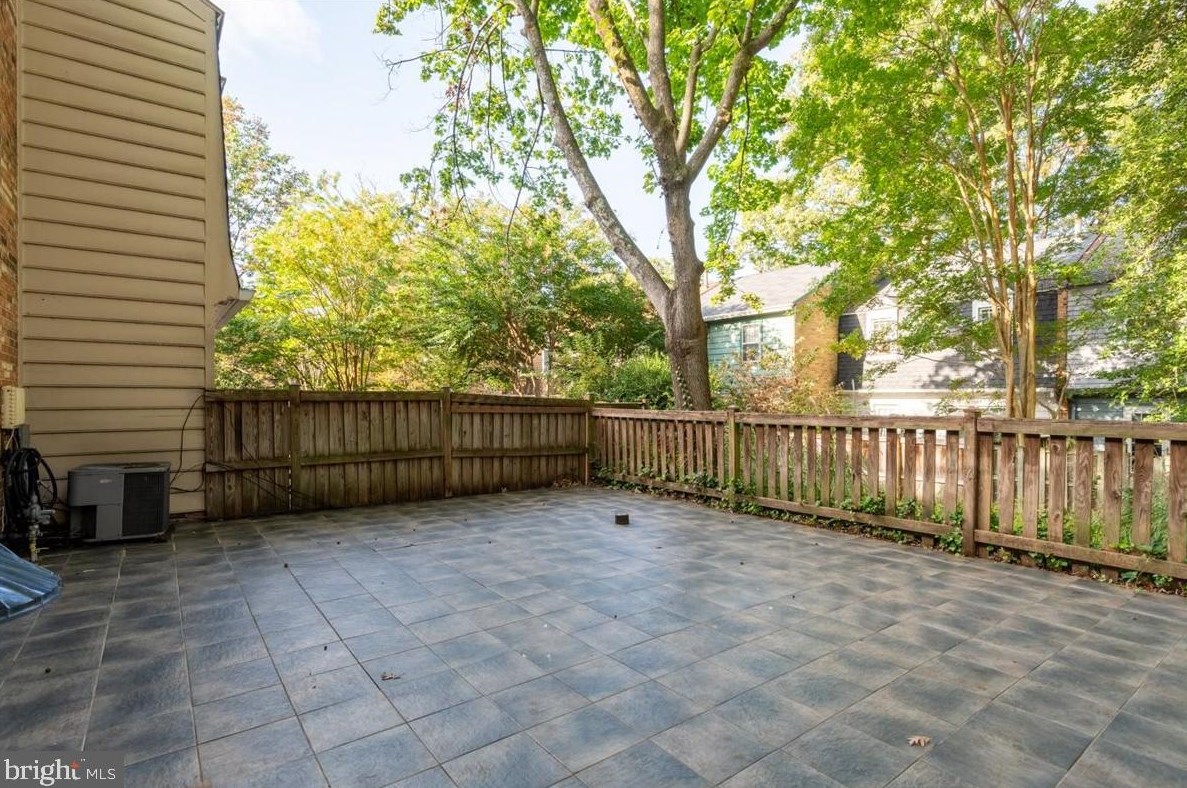 1707 Dryden Way, Crofton MD 21114-1413 exterior