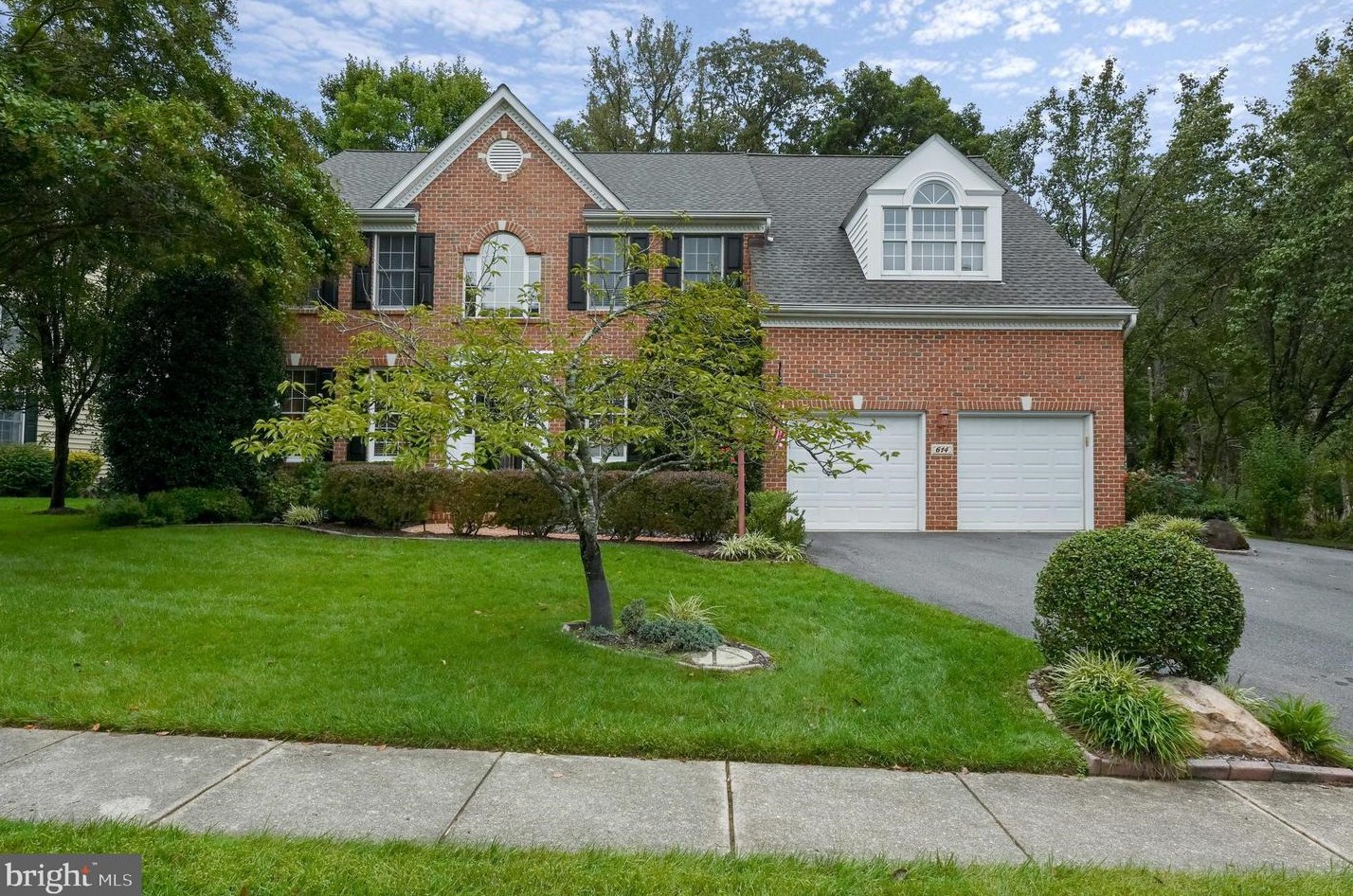 614 Hidden Pond Ln, Severna Park, MD 21146