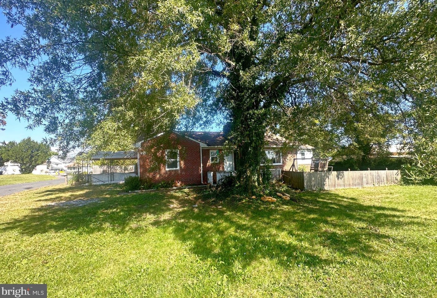 8231 Fort Smallwood Rd, Baltimore MD  21226-1921 exterior