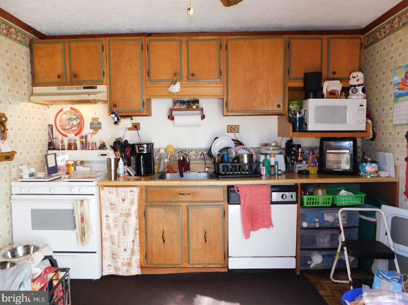 8003 Belhaven Ave, Riviera Beach, MD 21122