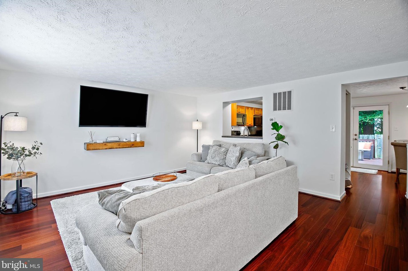 2508 Log Mill Ct, Crofton MD  21114-1857 exterior