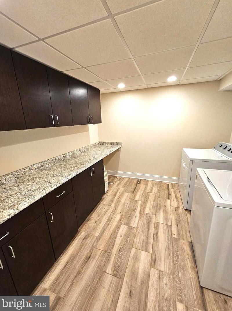 1676 Wilkshire Dr, Crofton MD 21114-2320 exterior