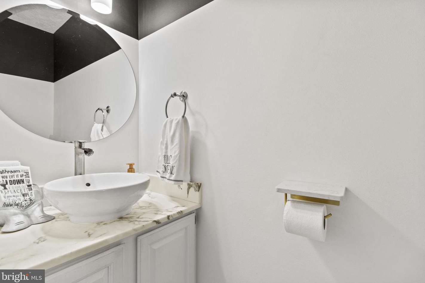 2083 Ingleside Ct, Crofton MD  21114-1849 exterior