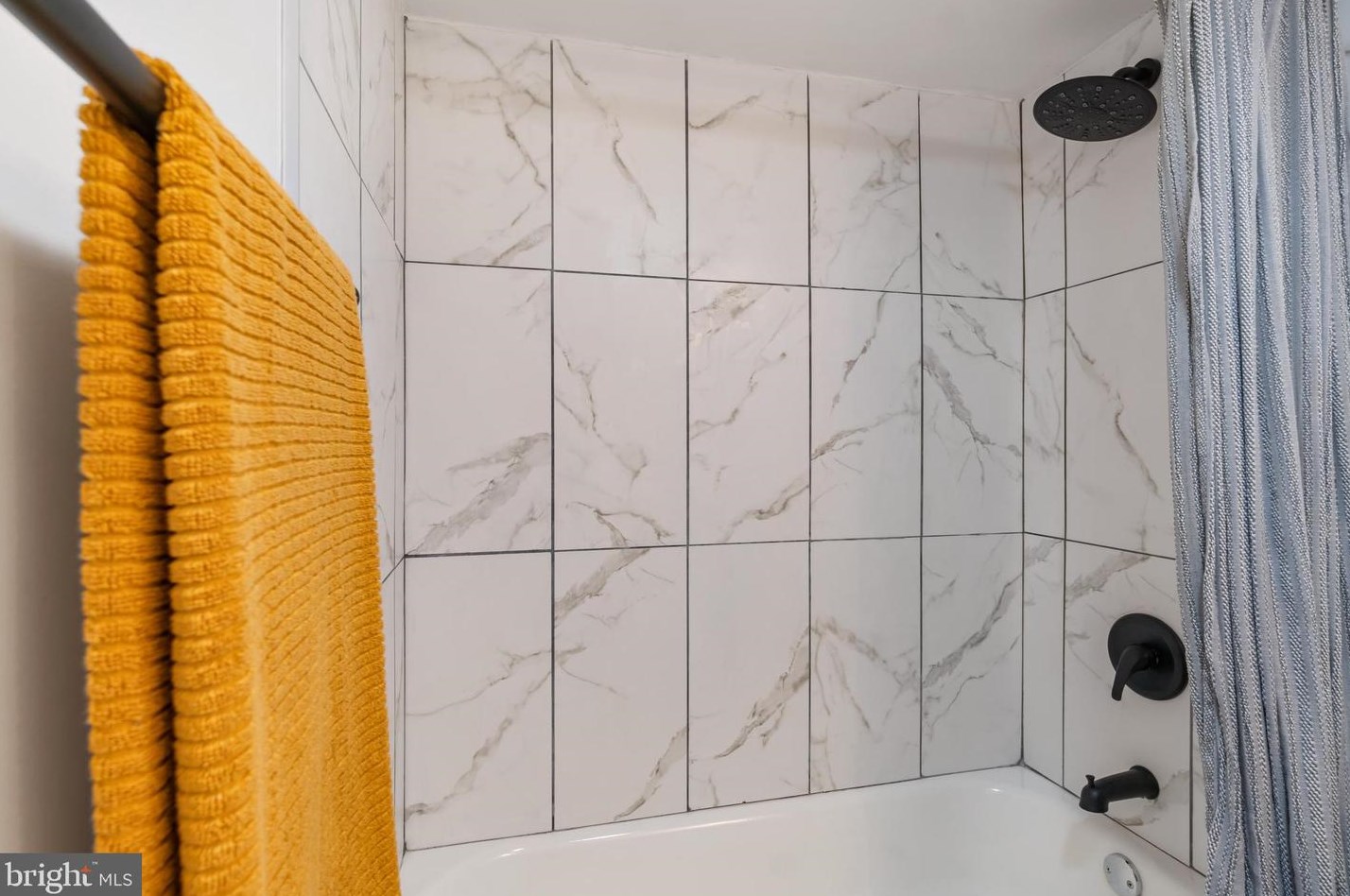 33 Gambrills Rd, Severn MD 21144-3507 exterior