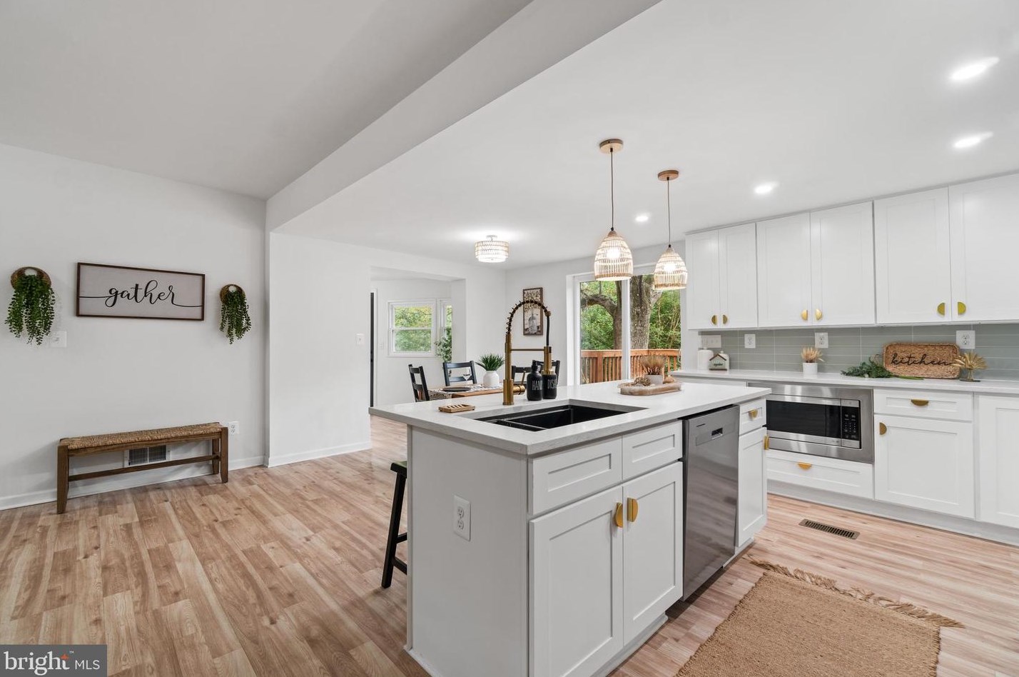 33 Gambrills Rd, Severn MD 21144-3507 exterior