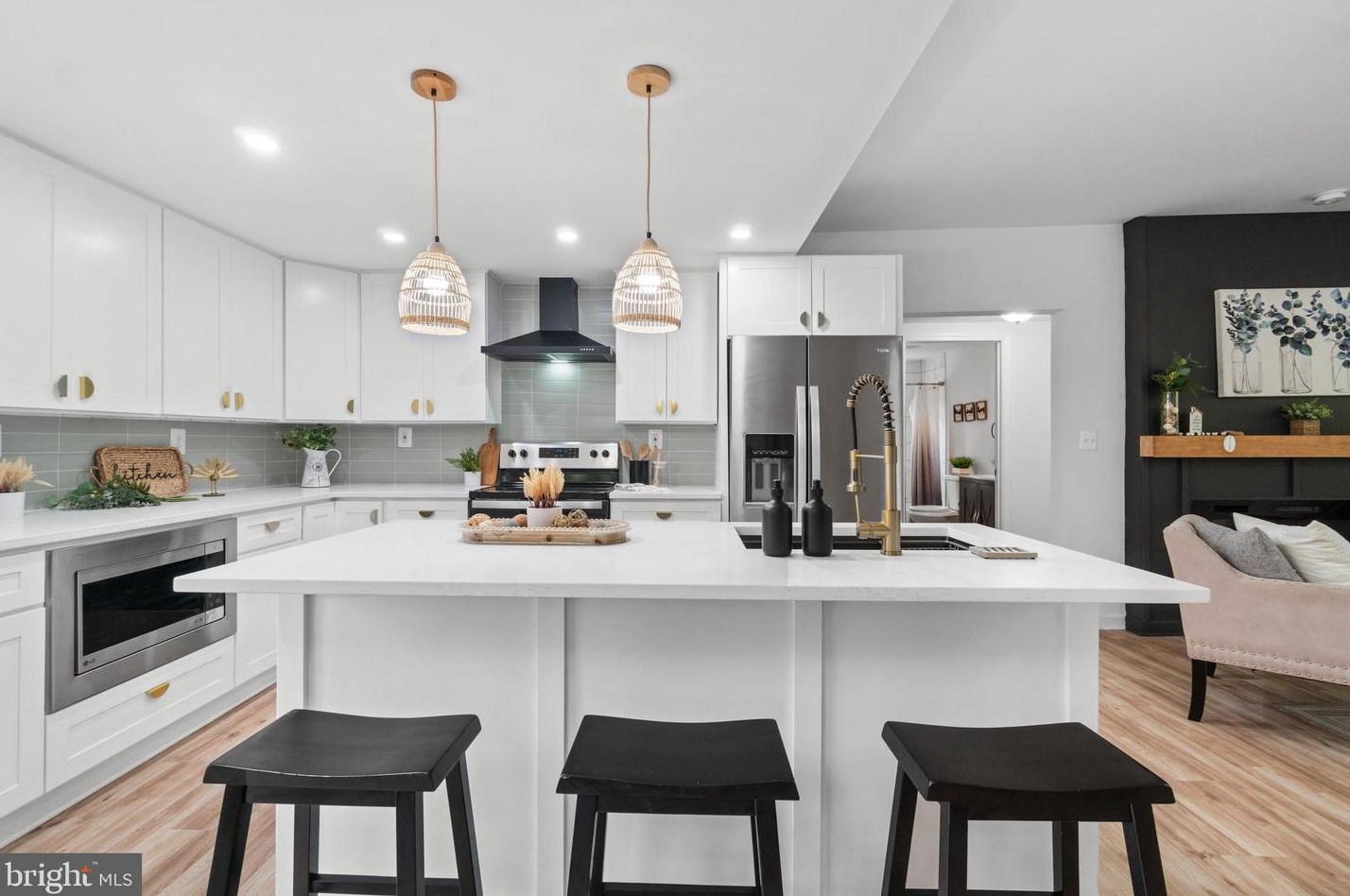 33 Gambrills Rd, Severn MD 21144-3507 exterior