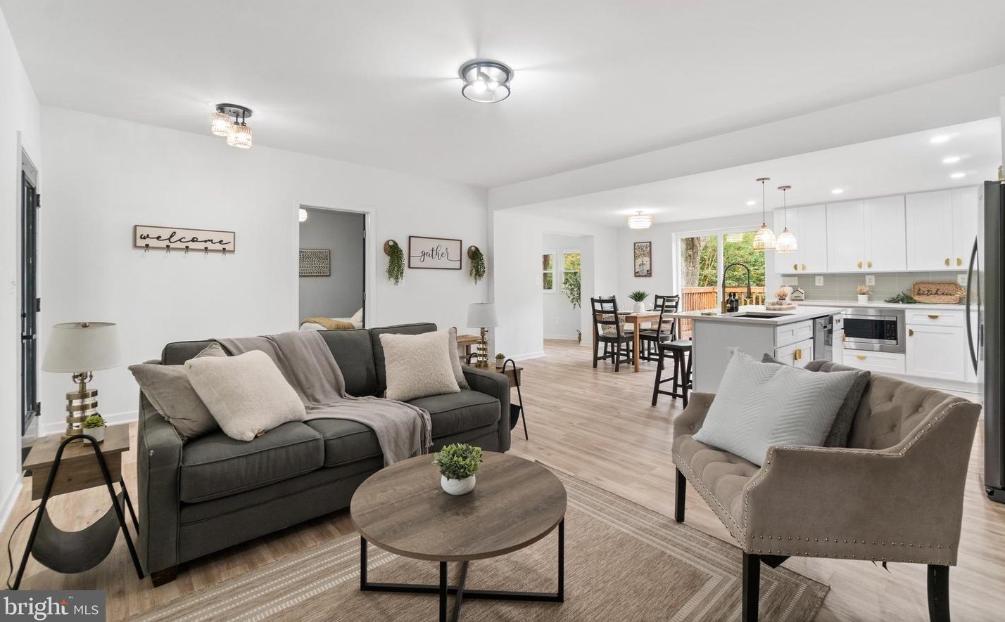 33 Gambrills Rd, Severn MD 21144-3507 exterior