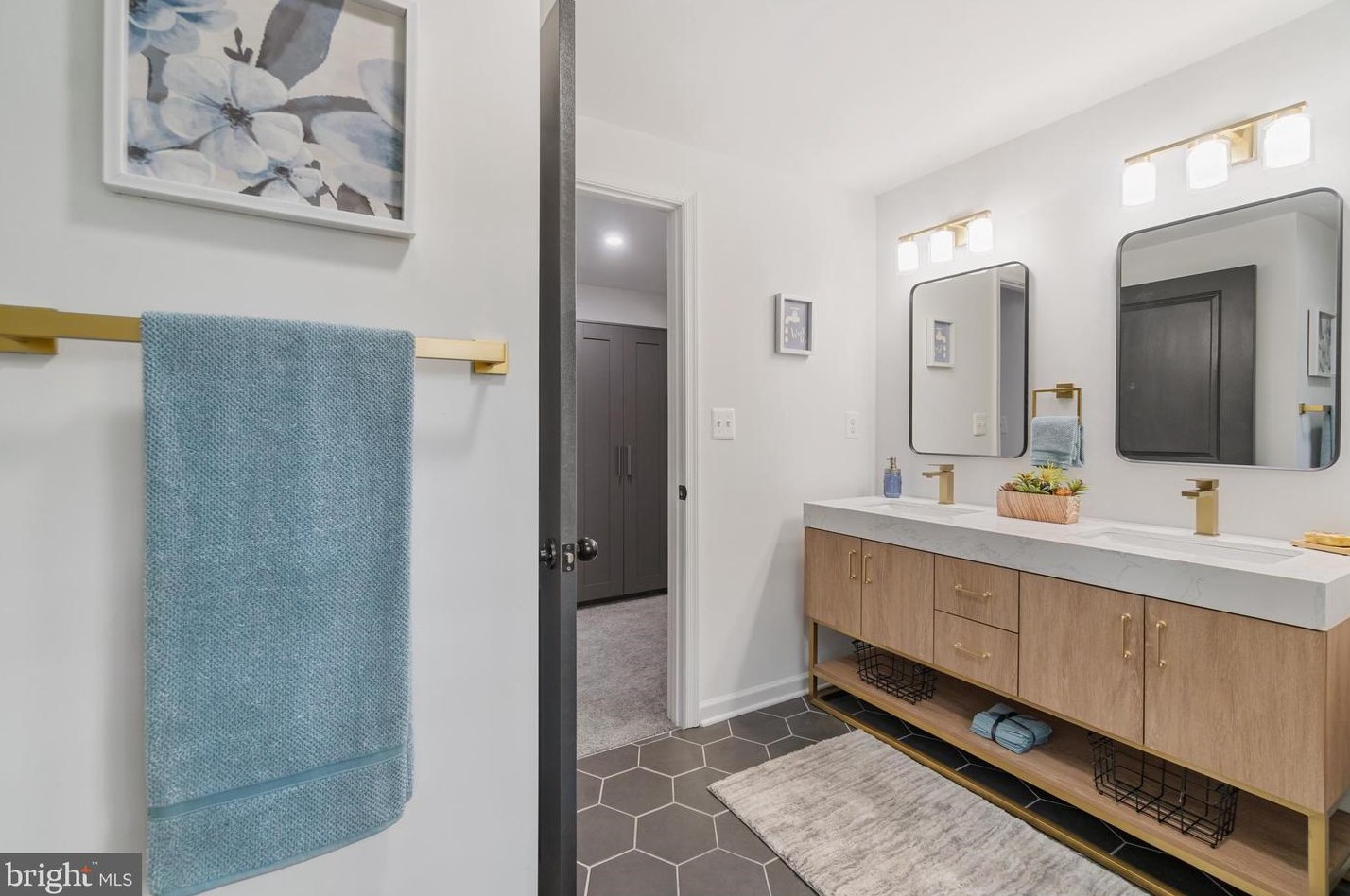 33 Gambrills Rd, Severn MD 21144-3507 exterior