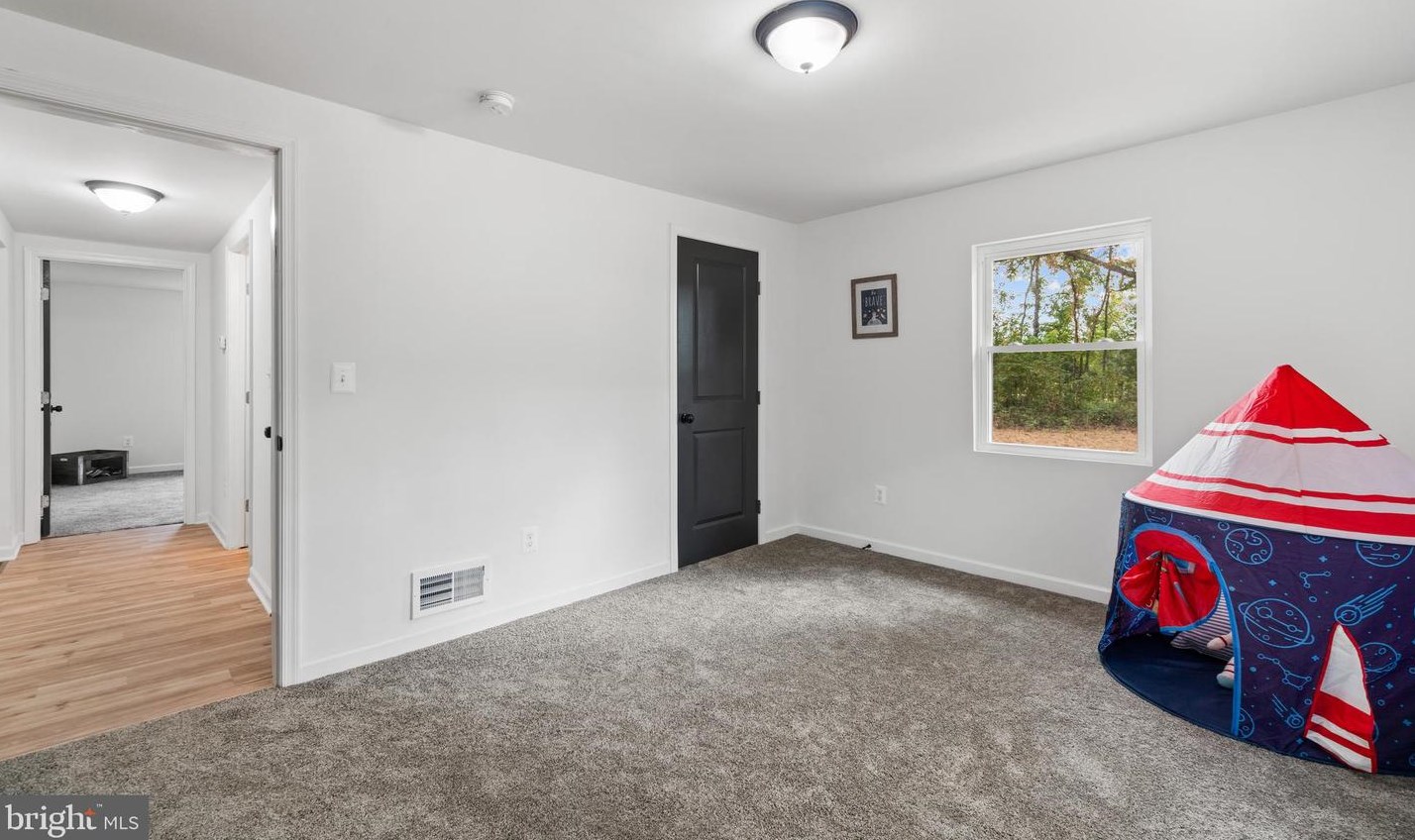 33 Gambrills Rd, Severn MD 21144-3507 exterior