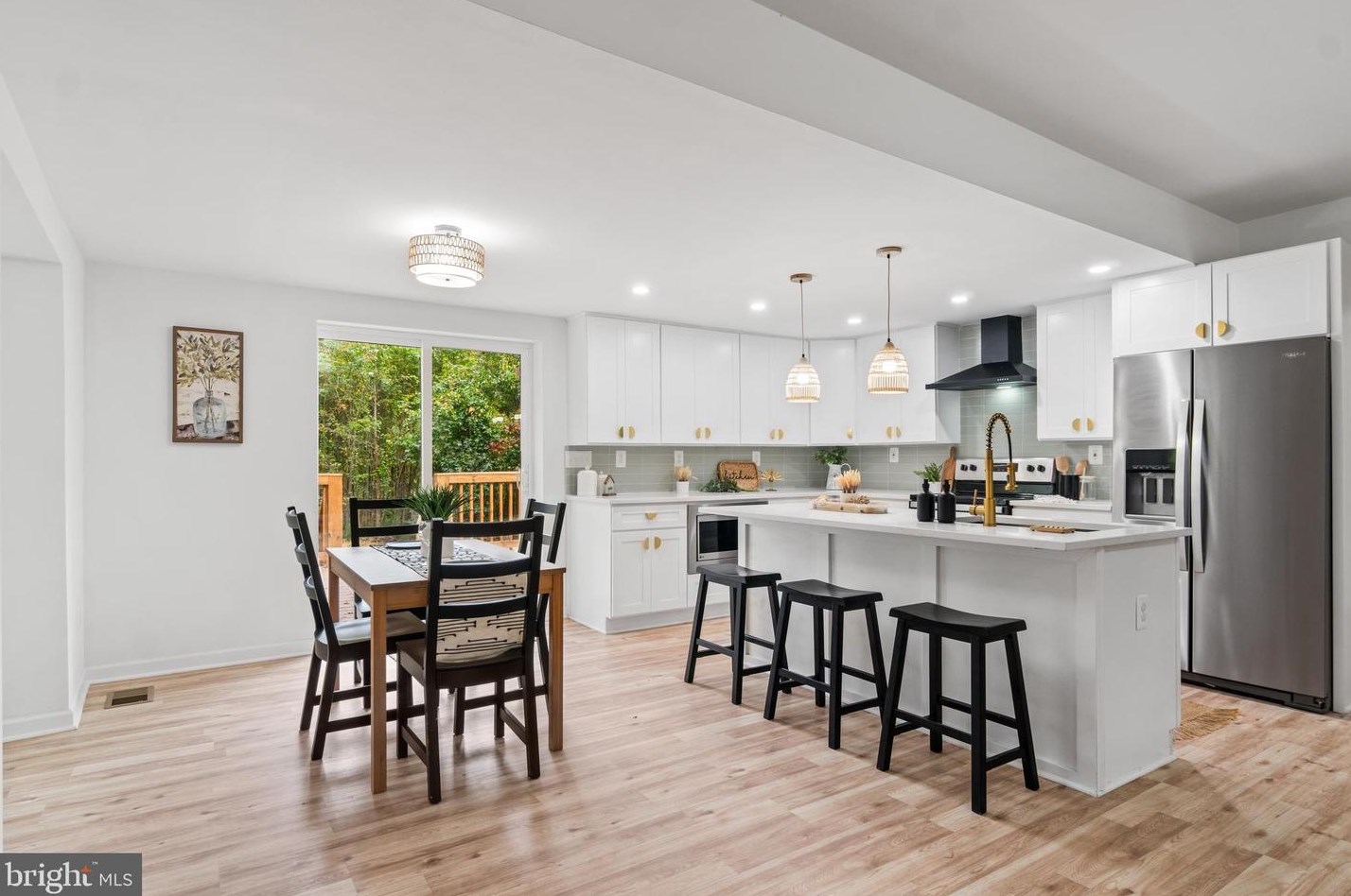 33 Gambrills Rd, Severn MD 21144-3507 exterior