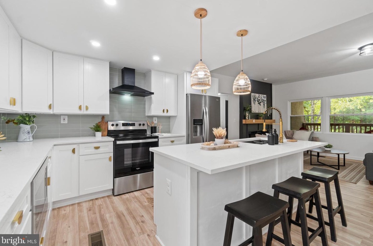 33 Gambrills Rd, Severn MD 21144-3507 exterior