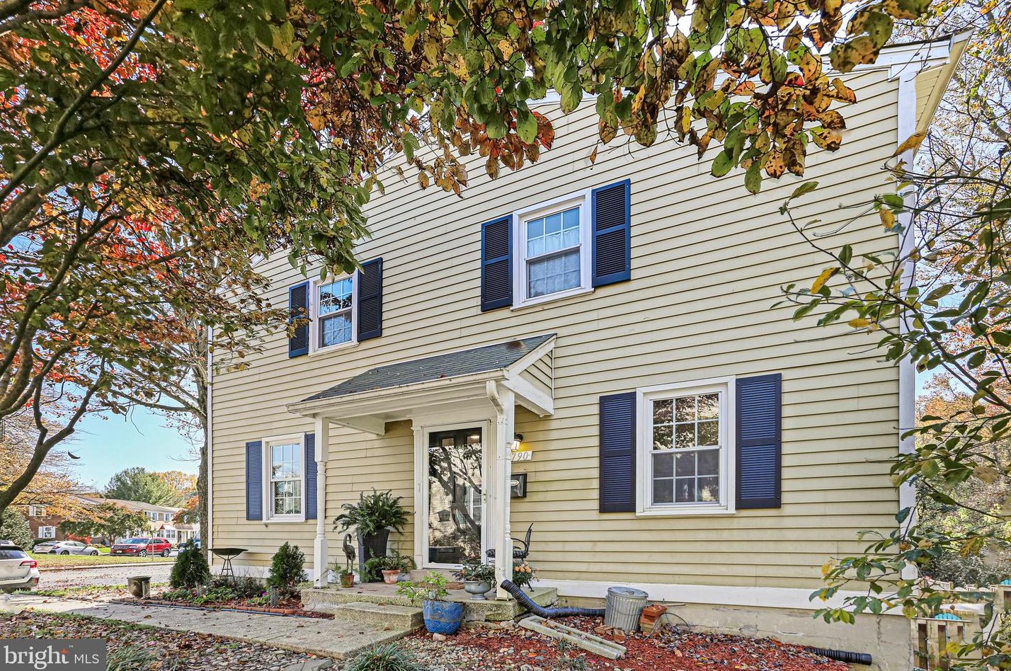 1790 Sharwood Pl, Crofton MD  21114-1925 exterior