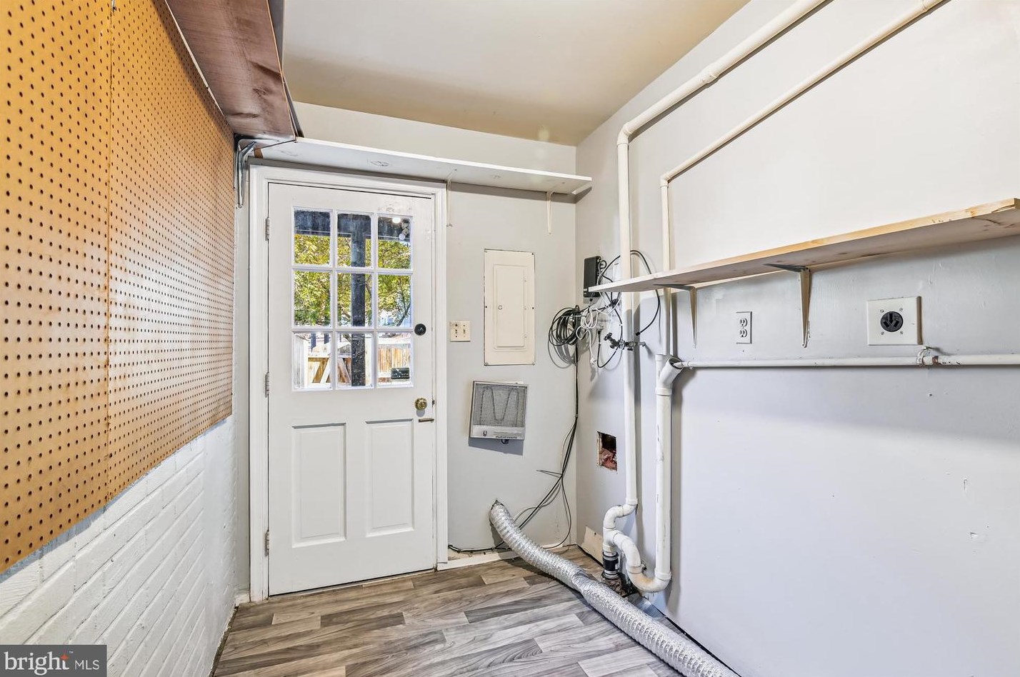 1516 Marlborough Ct, Crofton MD 21114-1123 exterior