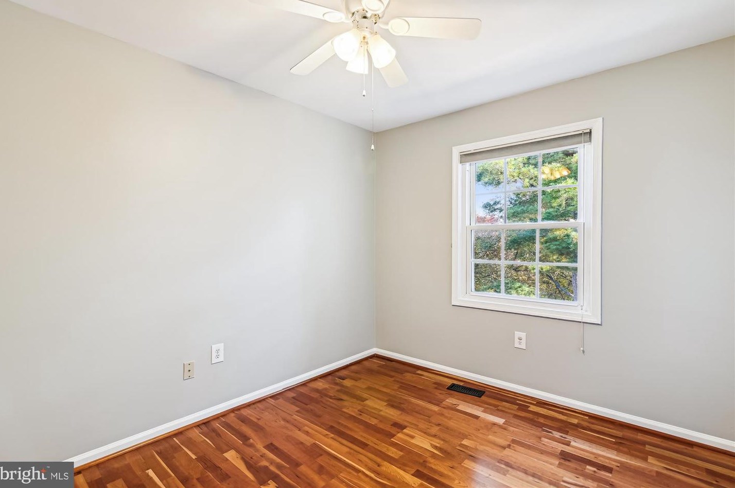 1516 Marlborough Ct, Crofton MD 21114-1123 exterior