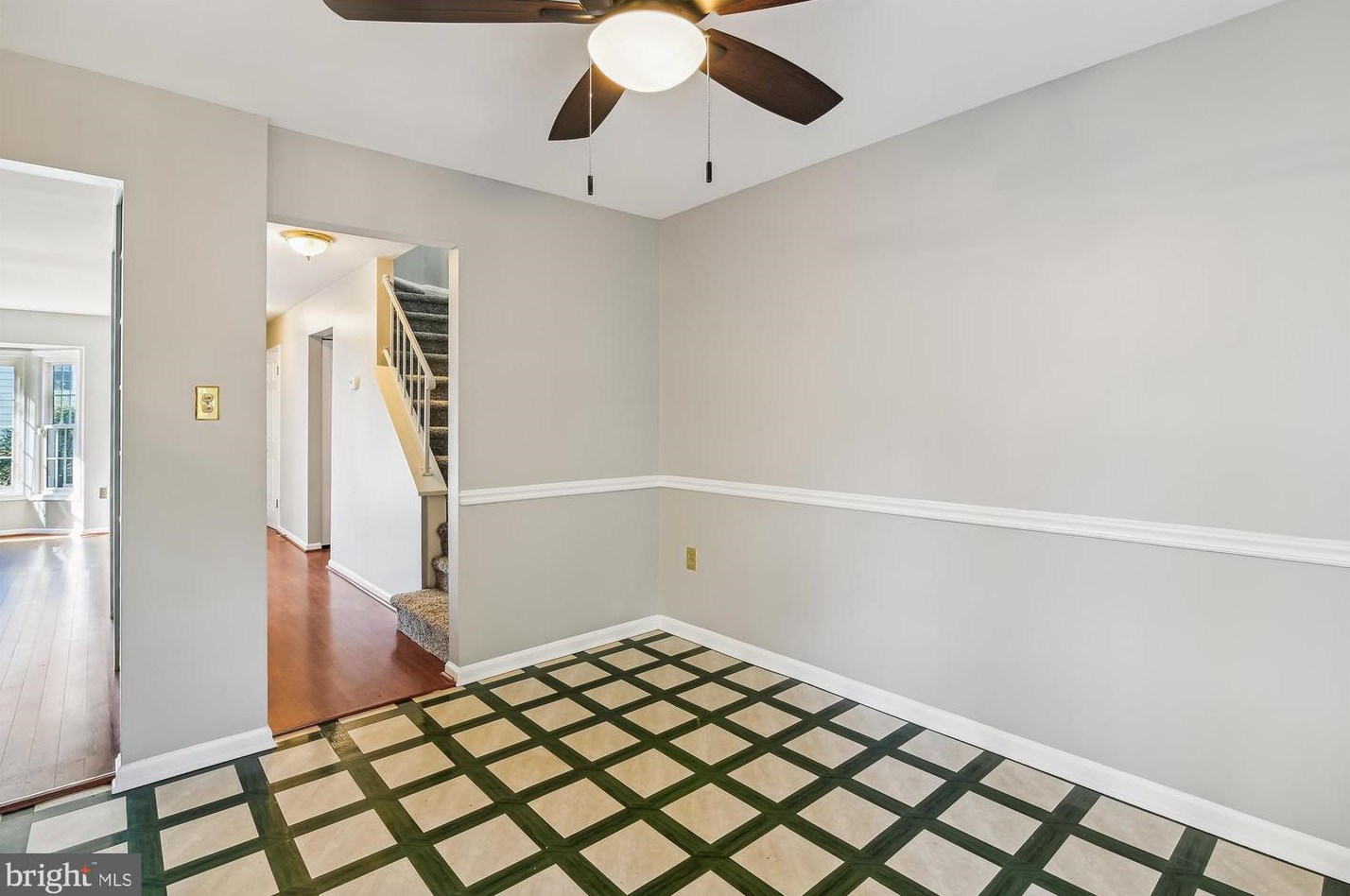 1516 Marlborough Ct, Crofton MD 21114-1123 exterior