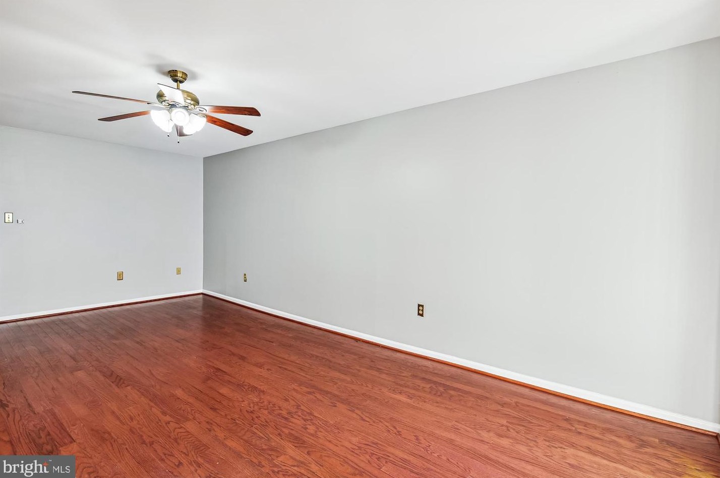 1516 Marlborough Ct, Crofton MD 21114-1123 exterior