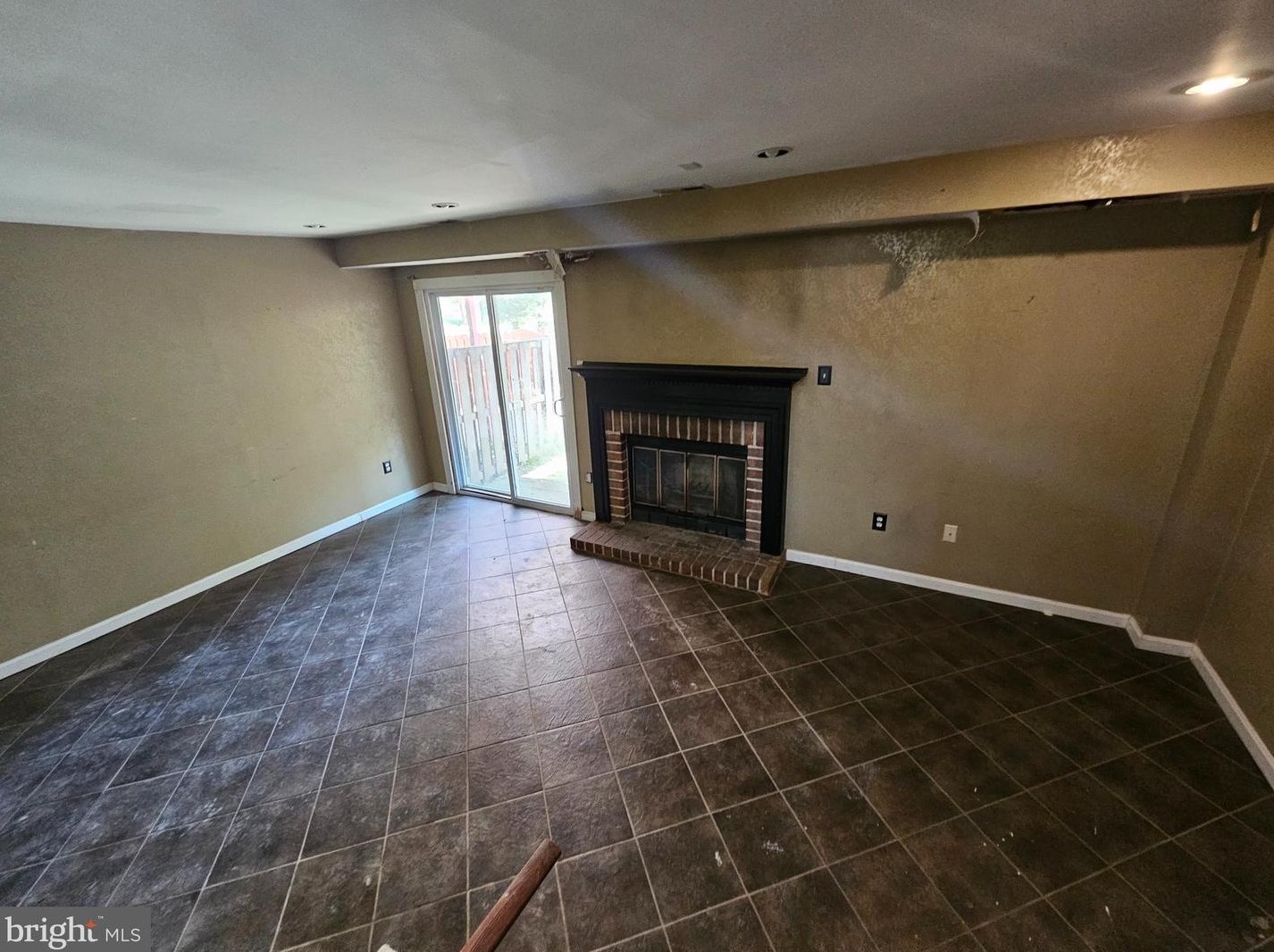 7808 Hidden Creek Way, Baltimore, MD 21226-2100