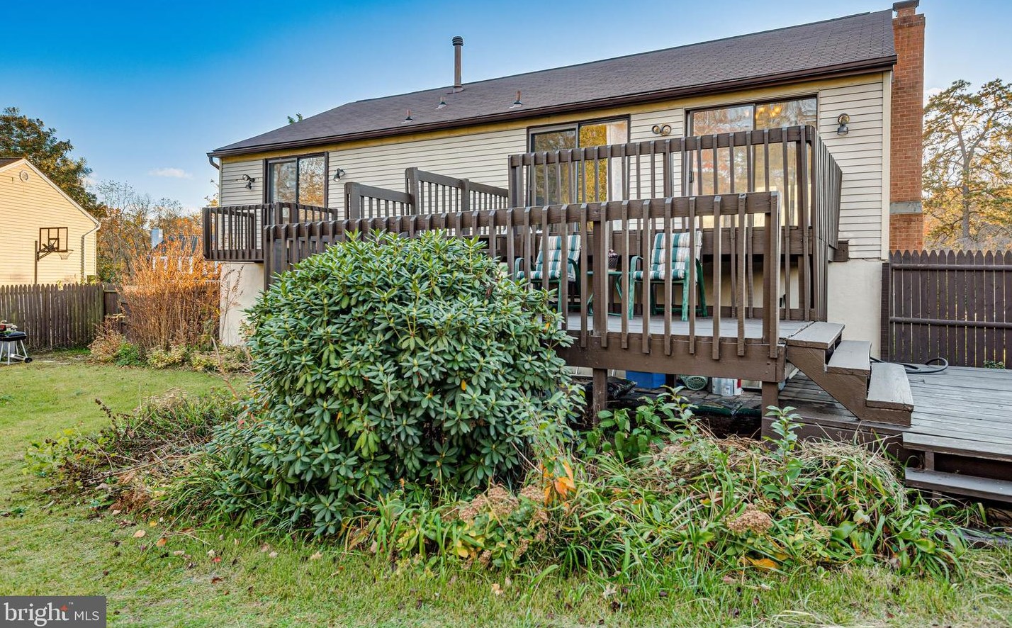 8323 Dubbs Dr, Severn MD  21144-3320 exterior