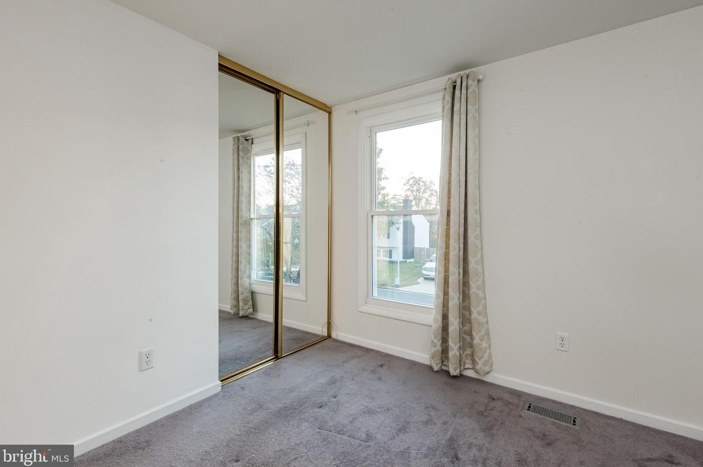 8323 Dubbs Dr, Severn MD  21144-3320 exterior