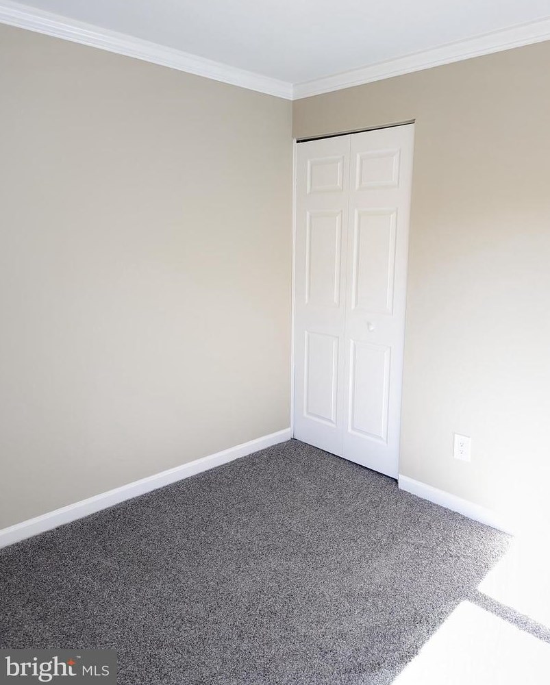 1738 Aberdeen Cir, Crofton MD 21114-1618 exterior