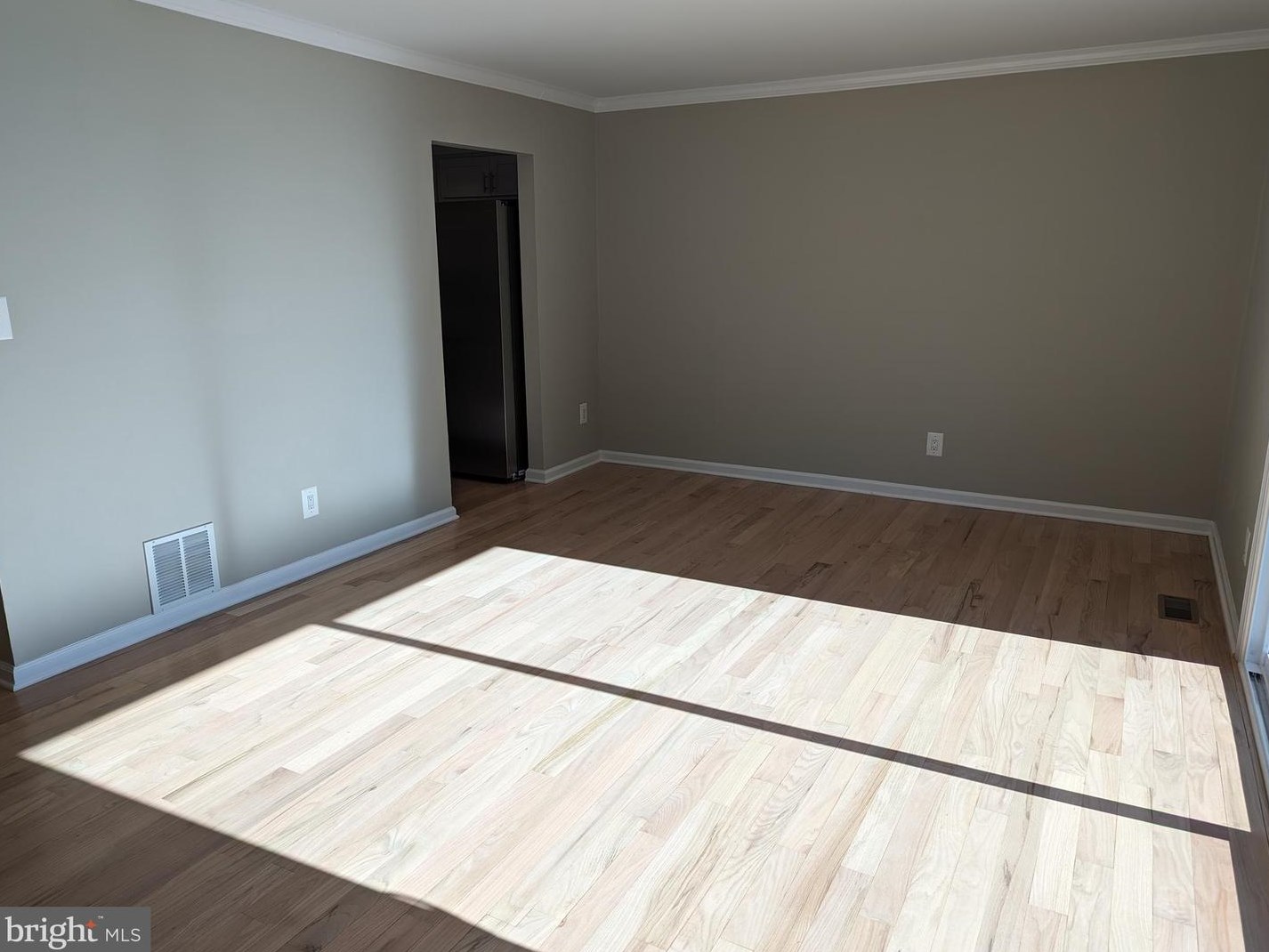 1738 Aberdeen Cir, Crofton MD 21114-1618 exterior