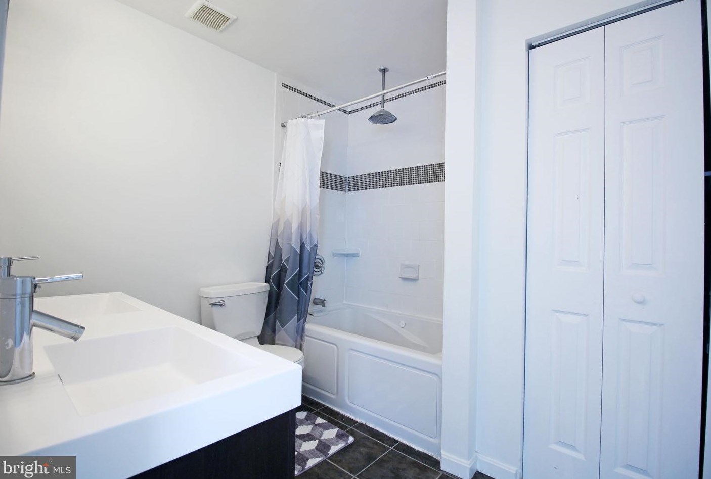 1305 Cox Cove Ct, Baltimore MD  21226-2130 exterior