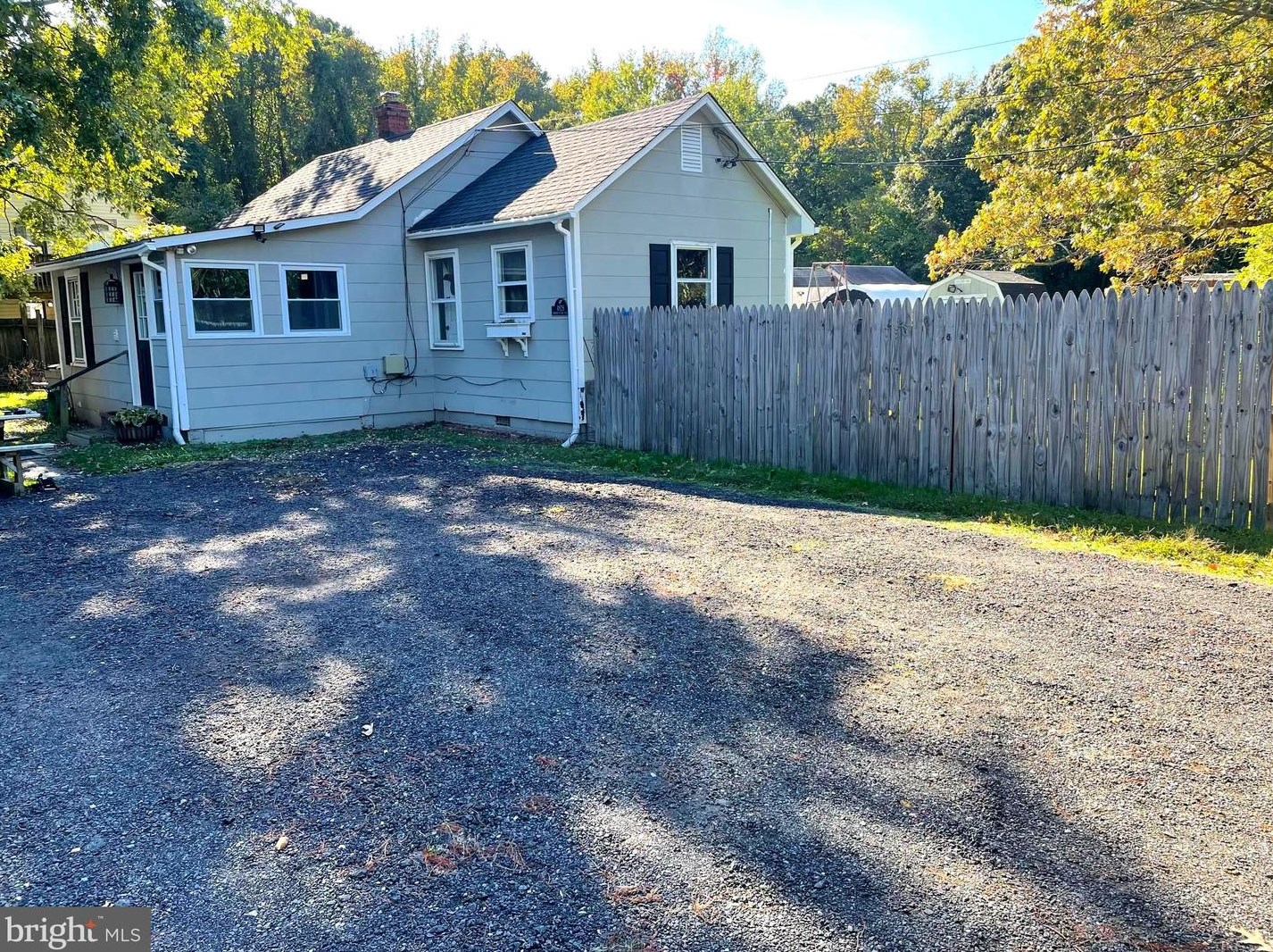 4828 Woods Wharf Rd, Shady Side, MD 20764