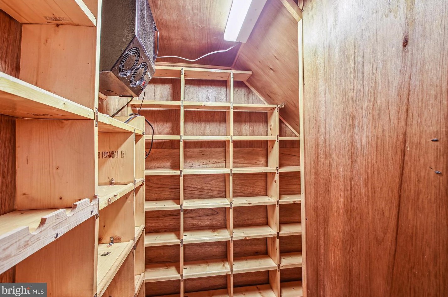 2420 Hightee Ct, Crofton MD  21114-2551 exterior