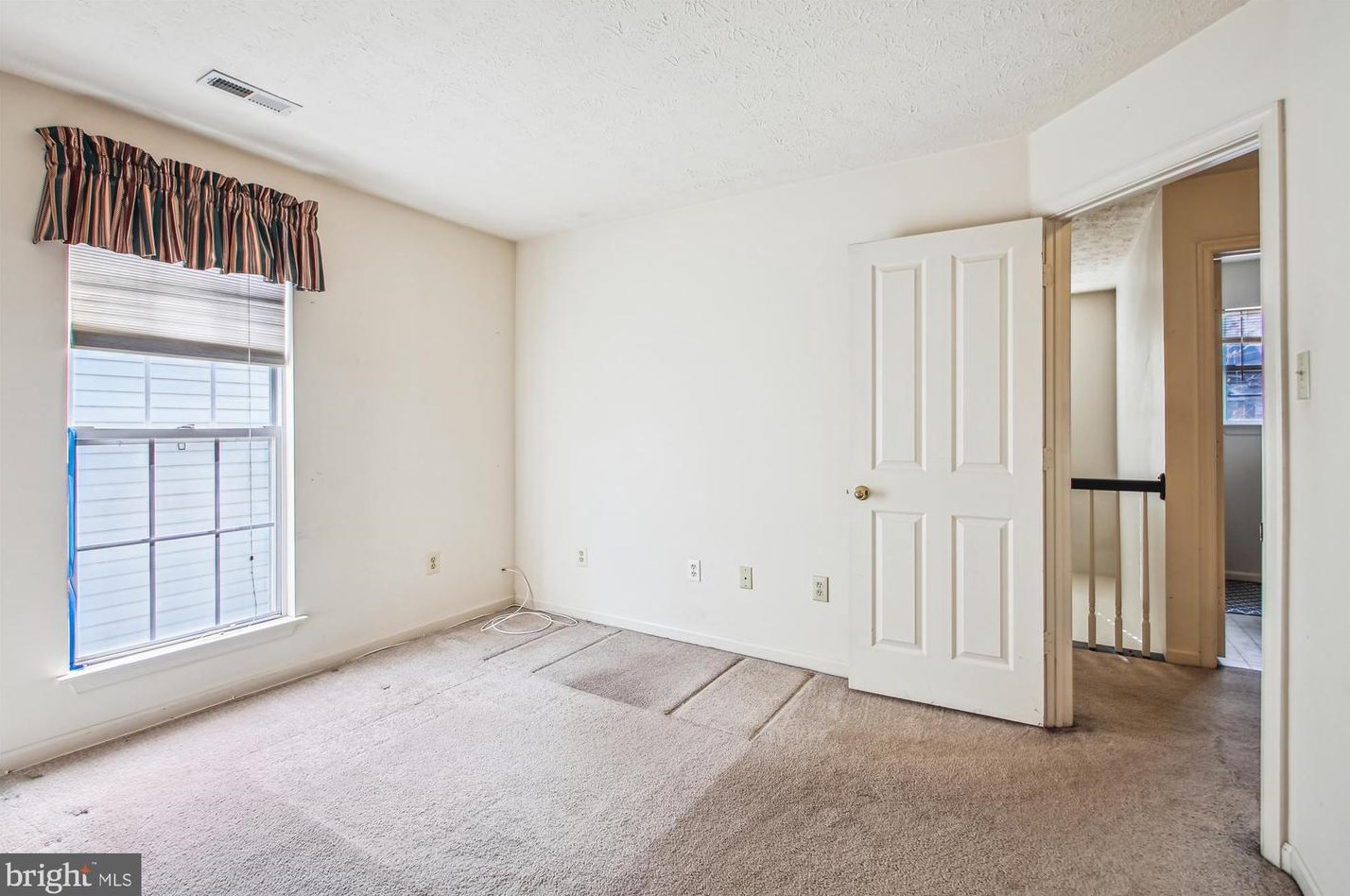 2420 Hightee Ct, Crofton MD  21114-2551 exterior