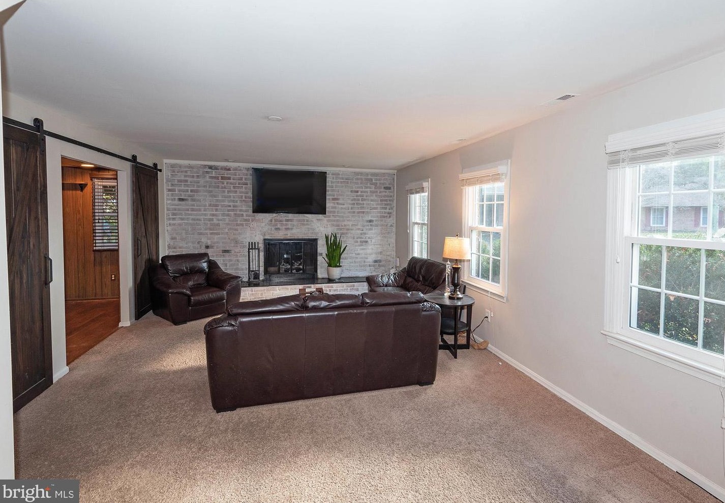 1809 Roxboro Pl, Crofton MD  21114-2513 exterior