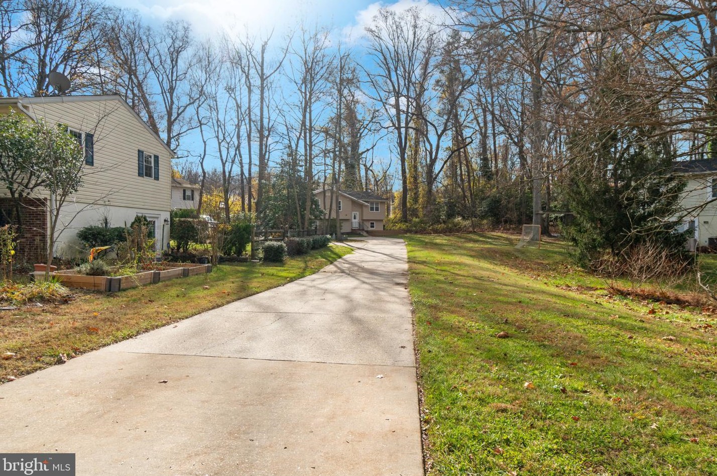 55 Dividing Creek Ct, Arnold, MD 21012