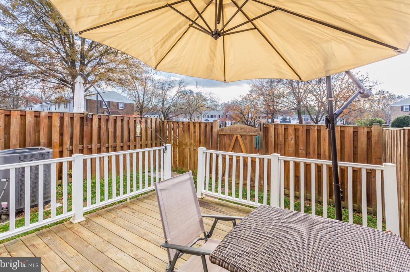 1760 Castleford Sq, Crofton MD 21114-1926 exterior